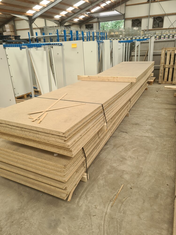 Emtrade Vloerplaat spaanplaat 5000 x 1020 x 38 mm, onderzijde wit, bovenzijde naturel, gebruikt