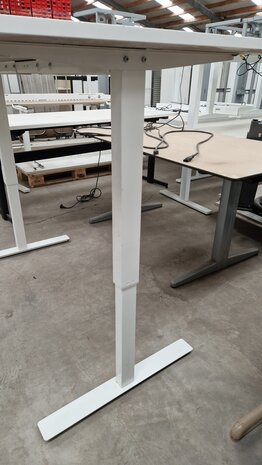 IKEA Ikea Zitsta Bureau slinger 160x80 wit/wit, gebruikt IKEA Ikea Zitsta Bureau slinger 160x80 wit/wit, gebruikt