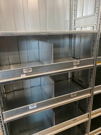 SSI Schäfer SSI Schafer R3000 onderdelen voor 500mm diep, gebruikt