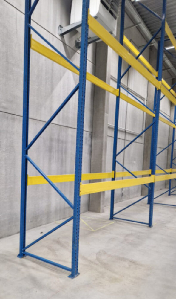 Nedcon Nedcon palletstelling B3600xD1100xH8100 Geel/Blauw, gebruikt Nedcon Nedcon palletstelling B3600xD1100xH8100 Geel/Blauw, gebruikt