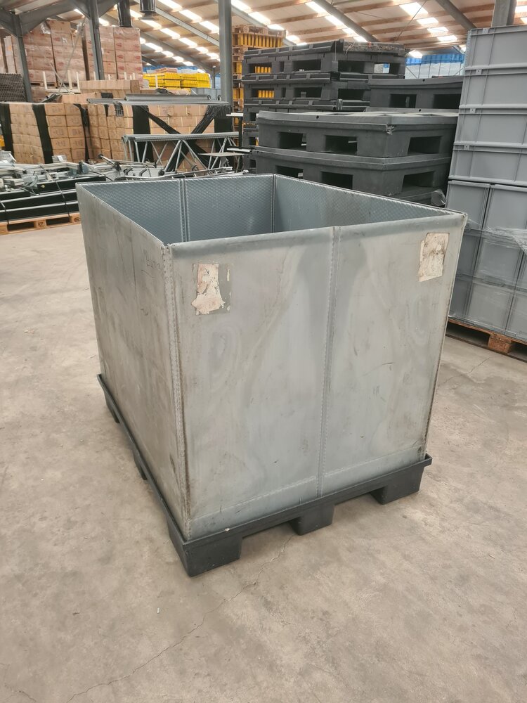 Palletbox opvouwbaar L140 x B107 x H121 cm, gebruikt Palletbox opvouwbaar L140 x B107 x H121 cm, gebruikt