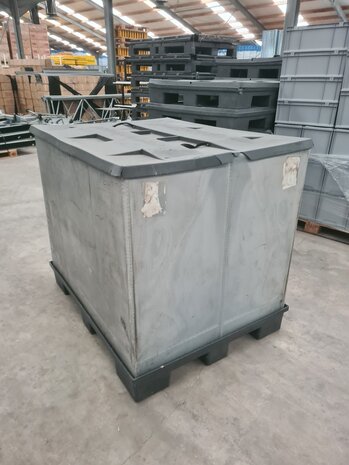 Palletbox opvouwbaar L140 x B107 x H121 cm, gebruikt Palletbox opvouwbaar L140 x B107 x H121 cm, gebruikt