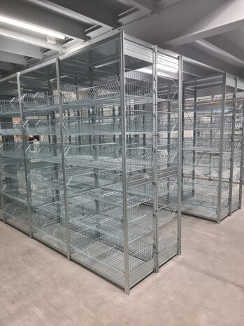 EMRACK Draadmand stelling H250xB100xD50, 6 manden, gebruikt met nieuwe manden EMRACK Draadmand stelling H250xB100xD50, 6 manden, gebruikt met nieuwe manden