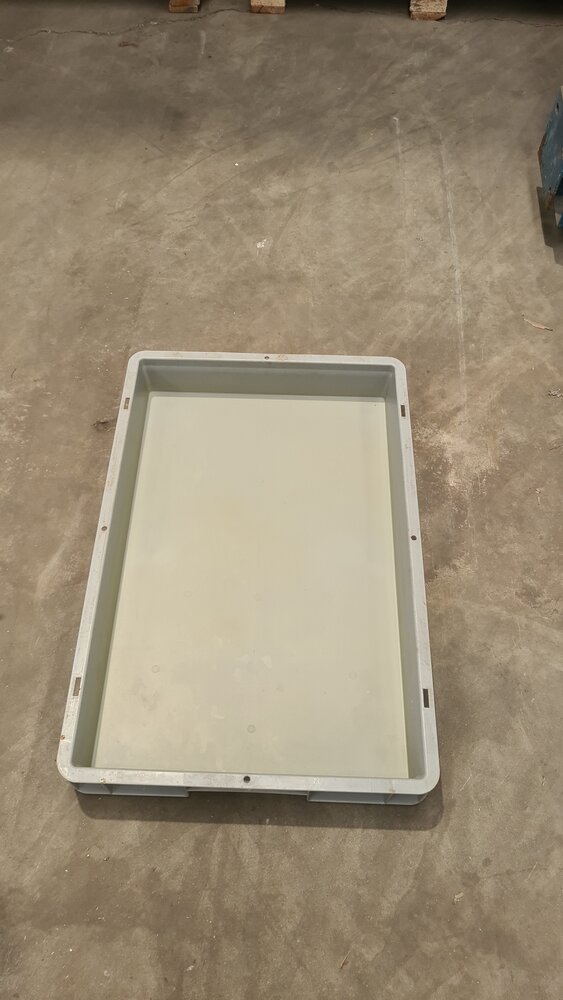 Basicline Stapelbak, 600x400x75 mm, euronorm, grijs kunststof, gebruikt