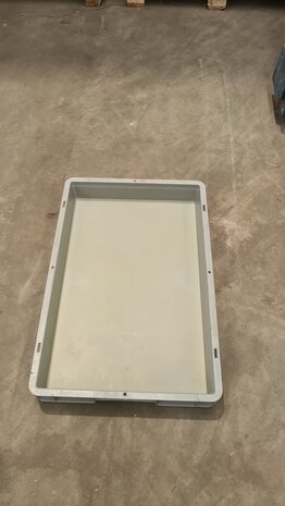 Basicline Stapelbak, 600x400x75 mm, euronorm, grijs kunststof, gebruikt