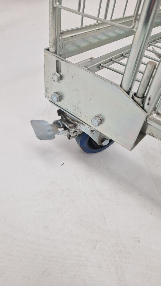 Emtrade Rolcontainer 4-heks 850x715x1900mm, nestbaar, A-frame, legbord, gebruikt