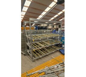 Flowrack Doorrolstelling D140 x B280 x H250 cm met 3 niveaus, 36 rolstrips, gebruikt Flowrack Doorrolstelling D140 x B280 x H250 cm met 3 niveaus, 36 rolstrips, gebruikt