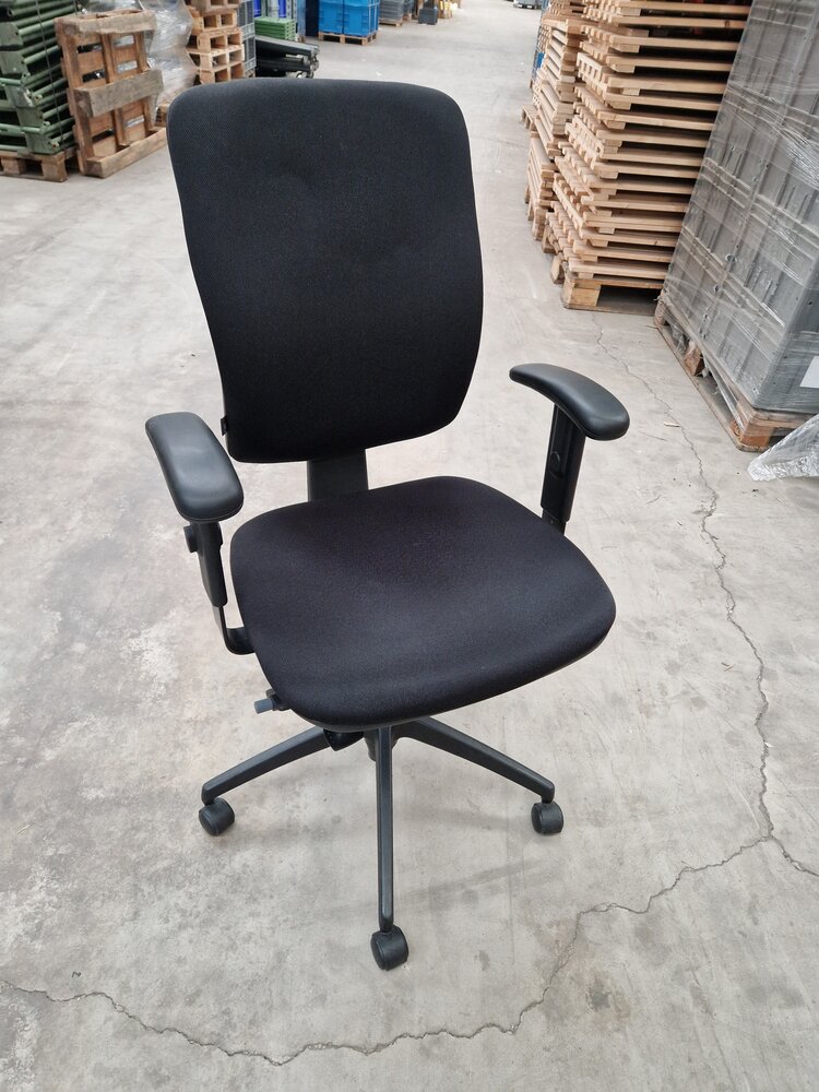 Béta Béta bureaustoel zwart, gebruikt
