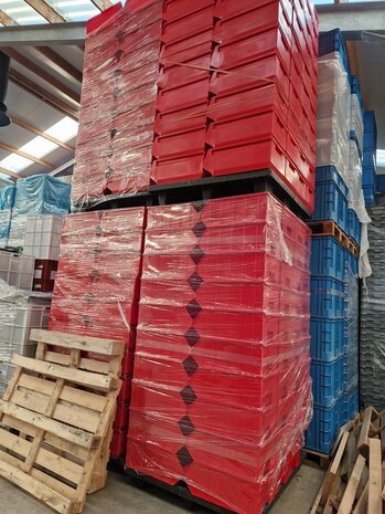 Schoeller Allibert Magazijnbak, 500x310x200 mm, rood kunststof, gebruikt