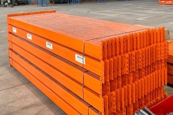 Stow Stow Ligger 3600x160x50 mm 3600kg Oranje PNB 0446, gebruikt Stow Stow Ligger 3600x160x50 mm 3600kg Oranje PNB 0446, gebruikt