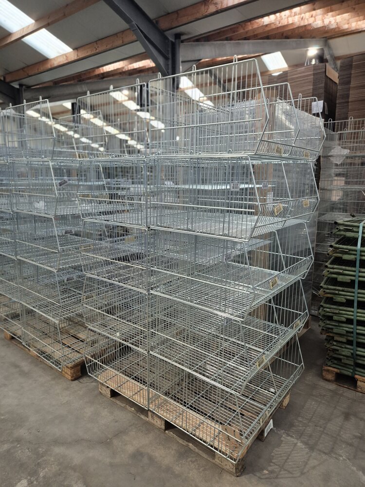 Emtrade Draadmand 90x70x40 cm, gegalvaniseerd, gebruikt (als nieuw) Emtrade Draadmand 90x70x40 cm, gegalvaniseerd, gebruikt (als nieuw)