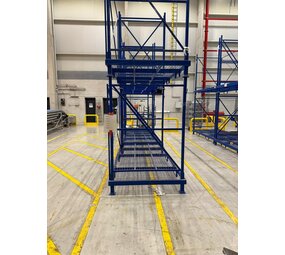 Emtrade Stapelrek 2350x1350x2020 mm, max. 2000kg, gebruikt Emtrade Stapelrek 2350x1350x2020 mm, max. 2000kg, gebruikt