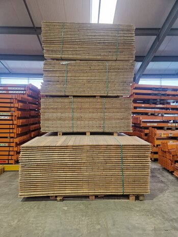 Emtrade Vlonder vurenhout, 100% gesloten mes-groef, gebruikt Emtrade Vlonder vurenhout, 100% gesloten mes-groef, gebruikt