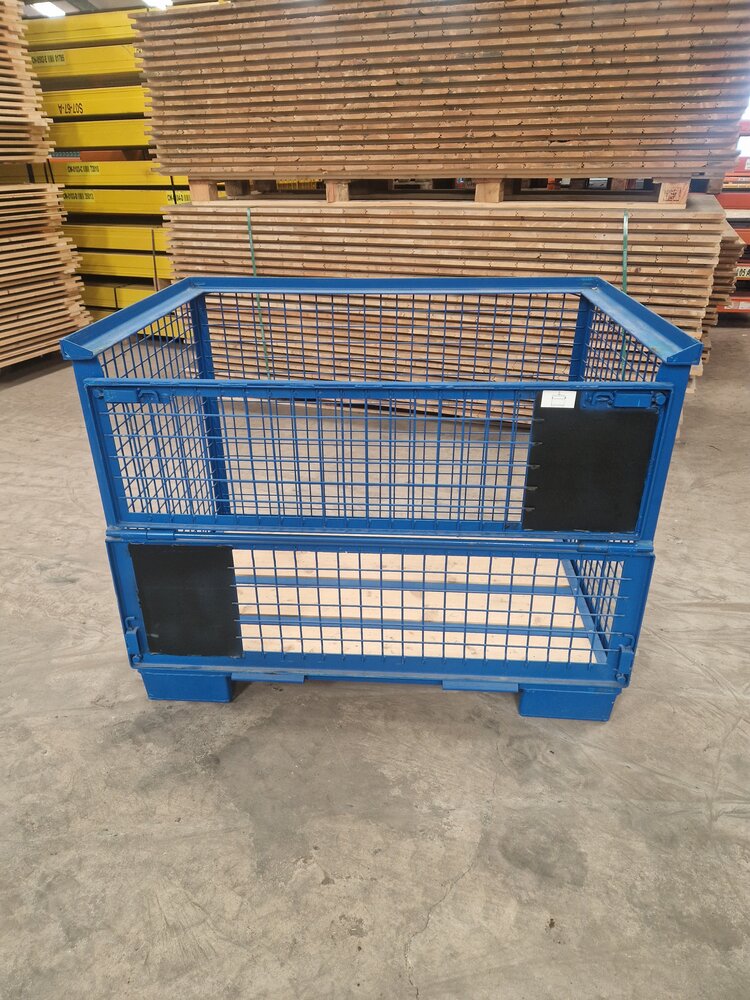 Emtrade Gitterbox 1240x835x970mm blauw, gebruikt (als nieuw) Emtrade Gitterbox 1240x835x970mm blauw, gebruikt (als nieuw)