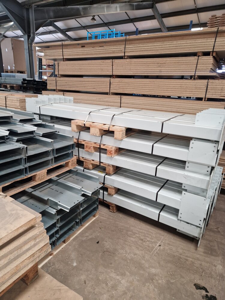 Emtrade 960m2 Entresolvloer 750kg/m2, gebruikt