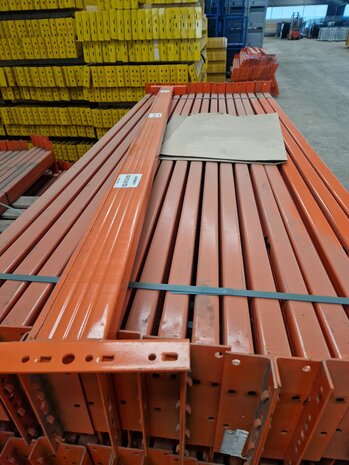 Ramada Ramada Ligger 2680x105x50 mm oranje, gebruikt