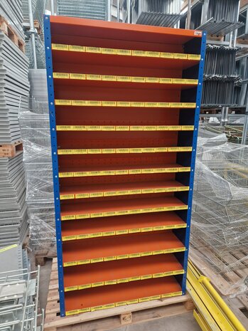 Povag Bakkenkast 198x100x30cm, oranje/blauw, incl. 120 bakken, gebruikt Povag Bakkenkast 198x100x30cm, oranje/blauw, incl. 120 bakken, gebruikt