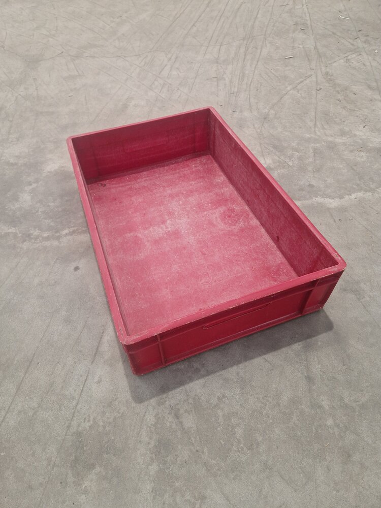 Stapelbak 600x400x145mm, HDPE, gebruikt