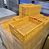 Emtrade Vouwkrat 400x300x110mm, geel, geperforeerd, gebruikt Emtrade Vouwkrat 400x300x110mm, geel, geperforeerd, gebruikt