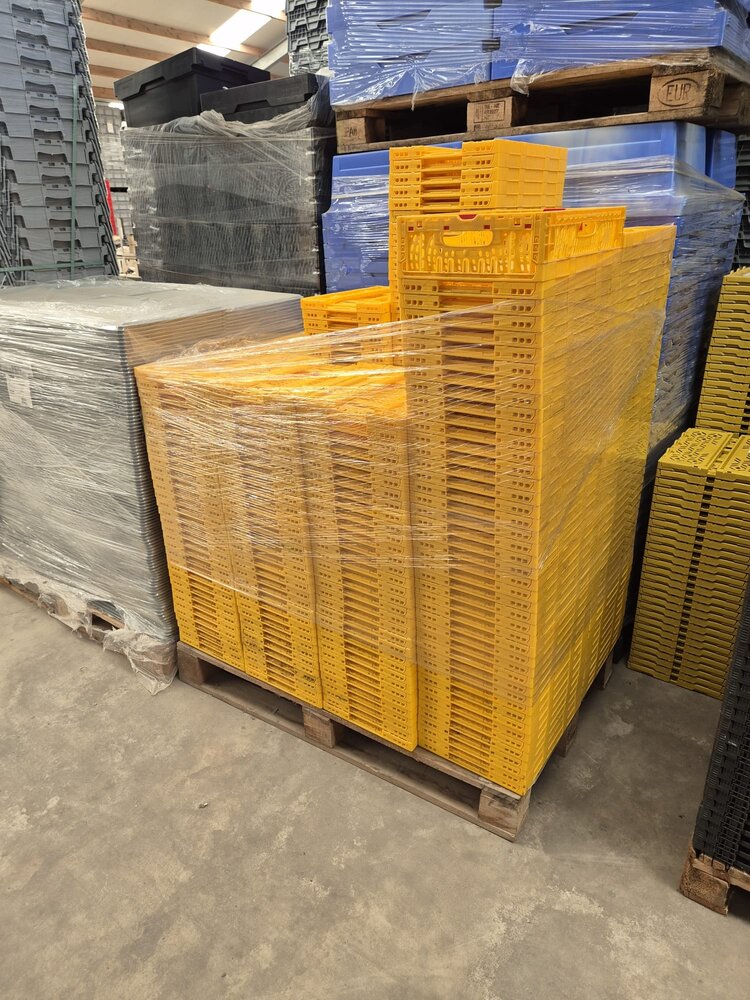 Emtrade Klapkrat, 400x300x110 mm, geel kunststof, gebruikt Emtrade Klapkrat, 400x300x110 mm, geel kunststof, gebruikt