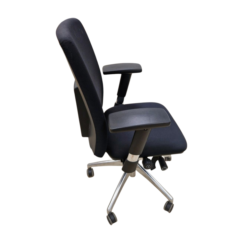 Jetchair Bureaustoel Jetchair 14 chroom voetkruis, zwarte bekleding, gebruikt Jetchair Bureaustoel Jetchair 14 chroom voetkruis, zwarte bekleding, gebruikt
