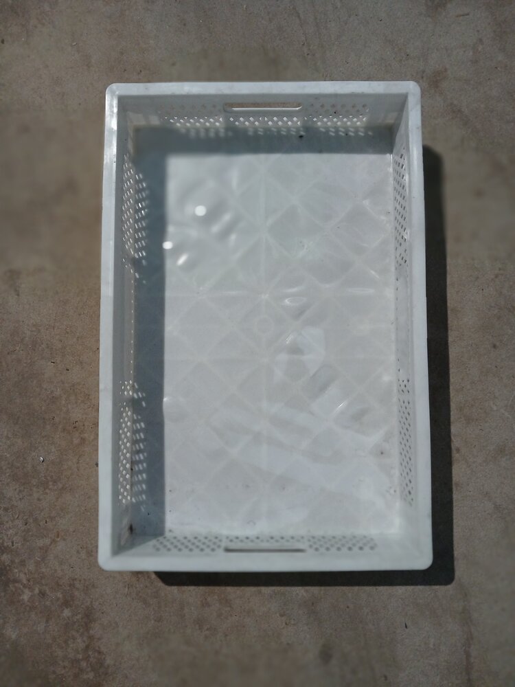 Emtrade Stapelkrat 600x400x100mm, wit, nieuw