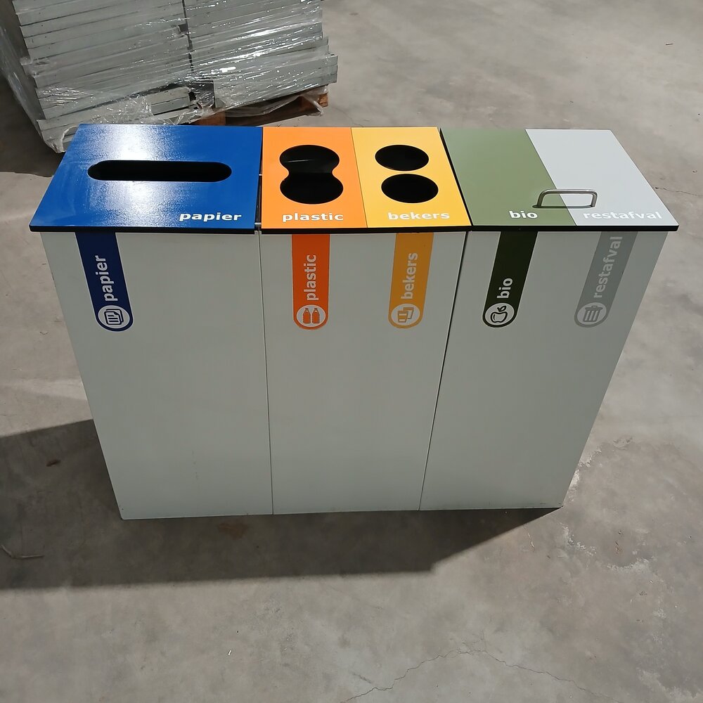 Emtrade Afvalscheidingsunit, 107x36x82cm - gebruikt per stuk Emtrade Afvalscheidingsunit, 107x36x82cm - gebruikt per stuk