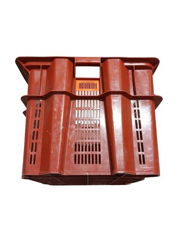 Emtrade  Nest-/stapelbak 800x600x440 mm, Geperforeerd, Rood, Gebruikt