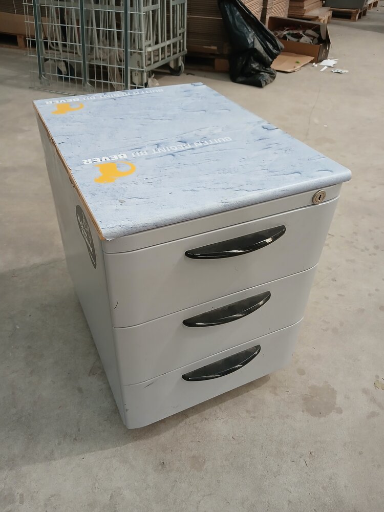 Emtrade Ladeblok 42x55x60 Grijs, Gebruikt Emtrade Ladeblok 42x55x60 Grijs, Gebruikt