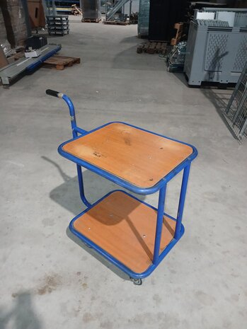 Emtrade Rolwagen met 2 houten plateaus, 60 × 50 × H72 cm, Gebruikt Emtrade Rolwagen met 2 houten plateaus, 60 × 50 × H72 cm, Gebruikt