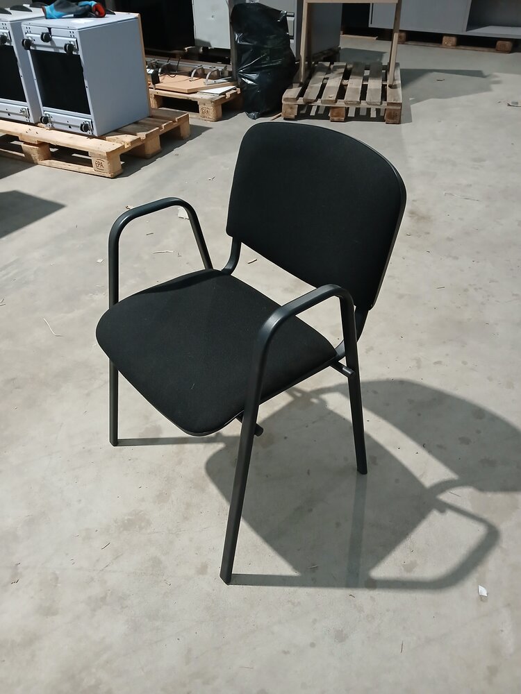 Emtrade Vergaderstoel met armleuningen – Zwart - Gebruikt Emtrade Vergaderstoel met armleuningen – Zwart - Gebruikt
