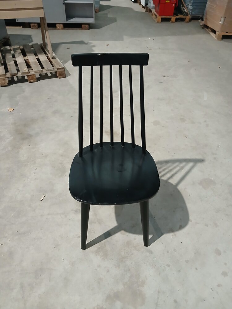 Emtrade Houten stoel 44×44×93cm, Zwart, Gebruikt Emtrade Houten stoel 44×44×93cm, Zwart, Gebruikt