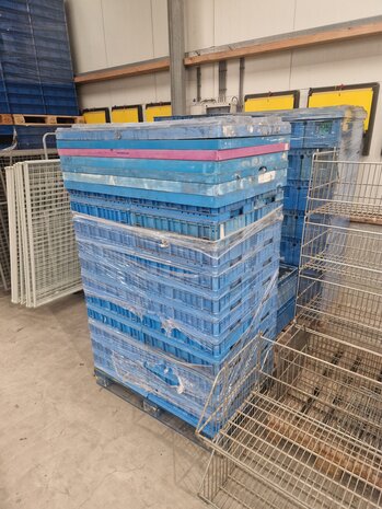 Emtrade Partij KLT bakken 60x40x15cm en 40x30x22cm, gebruikt (b-keus)