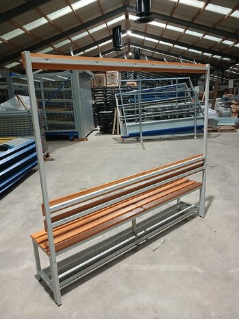 Emtrade Kleedkamerbank met kapstok, 200 cm breed, hout en staal, gebruikt