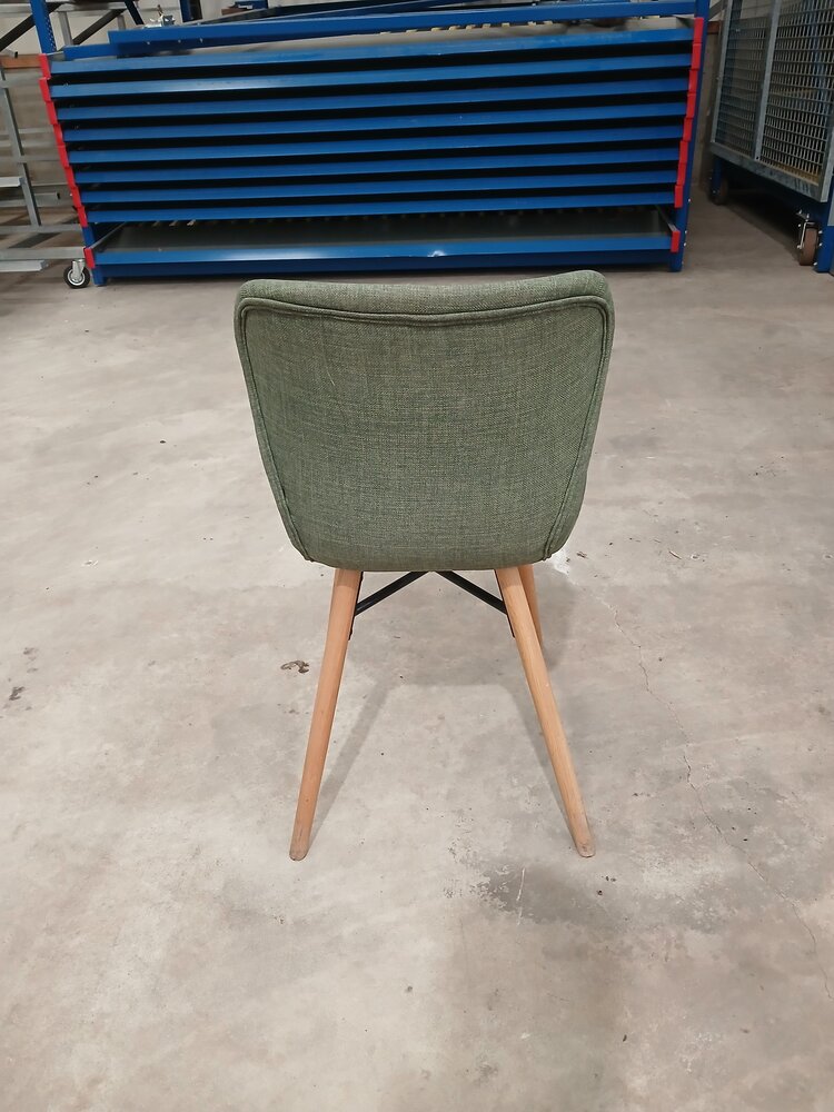 Emtrade Set van 2 Kuipstoelen, groen, houten poten, 465 x 430 x 865 mm, gebruikt