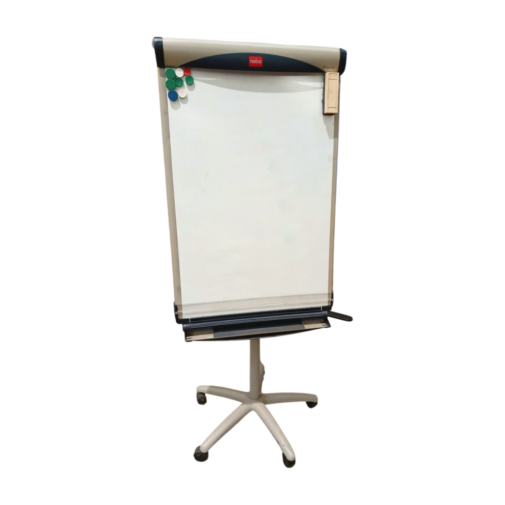 Nobo Nobo Piranha flipover whiteboard, afmeting bord 99x64,5 cm hxb, magnetisch schrijfoppervlak, 5 zwenkwielen, gebruikt