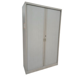 Emtrade Roldeurkast, 120x45x197 cm, Lichtgrijs, Zonder legborden en sleutel, Gebruikt Emtrade Roldeurkast, 120x45x197 cm, Lichtgrijs, Zonder legborden en sleutel, Gebruikt