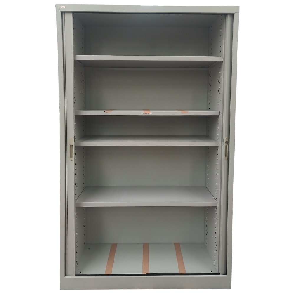 Utopia Utopia roldeurkast 121x45x97cm, 4 legborden zwart, zonder sleutel, gebruikt