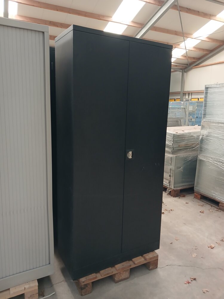 Zwarte archiefkast met 4 legborden, 92x42x195 cm, zonder sleutel, gebruikt,