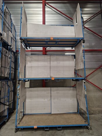 Cordes Meubeltransportwagen 2500x1150x1800mm Corletten L-frame nestbaar en stapelbaar, met rem, blauw, gebruikt Cordes Meubeltransportwagen 2500x1150x1800mm Corletten L-frame nestbaar en stapelbaar, met rem, blauw, gebruikt