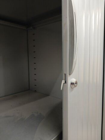 Emtrade Roldeurkast Grijs 5 Legborden 120x43x198cm Gebruikt