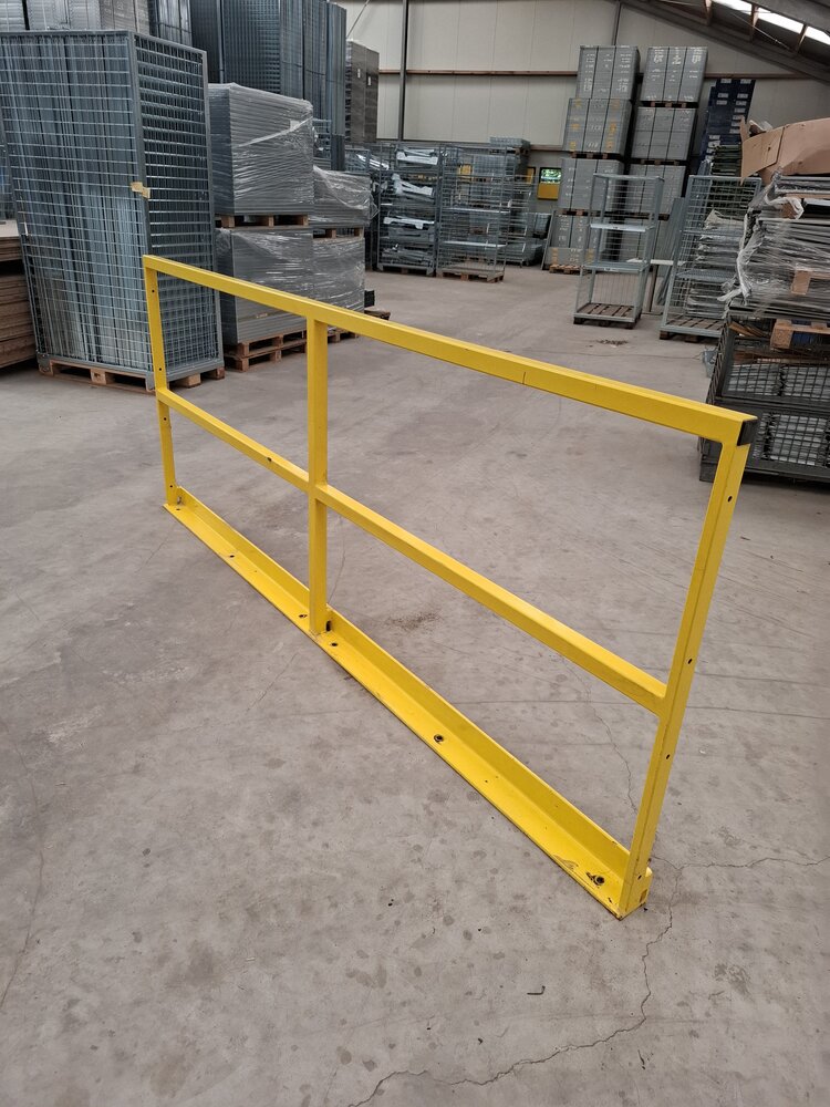 Emtrade Safetyfence 3000x1200x50mm, Geel, Gebruikt