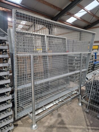 Gaaswand verzinkt hotdip 208x288x6cm, gebruikt