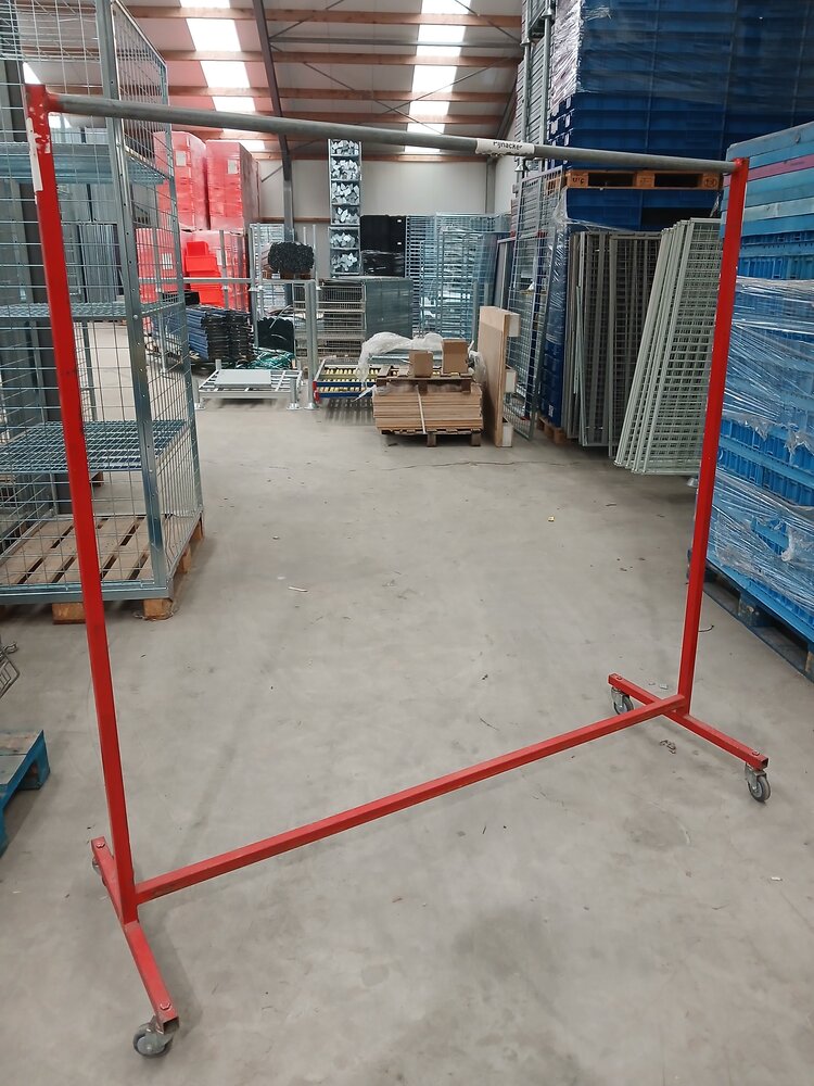 Emtrade Verrijdbaar Kledingrek Confectierek Rood, 169,5x170x60 cm, Gebruikt
