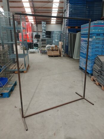 Emtrade Confectierek metaal, gebruikt