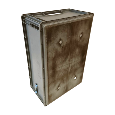 Emtrade Stapelbak 600x400x220mm, licht grijs, PP, gesloten, vlakke bodem, gebruikt Emtrade Stapelbak 600x400x220mm, licht grijs, PP, gesloten, vlakke bodem, gebruikt