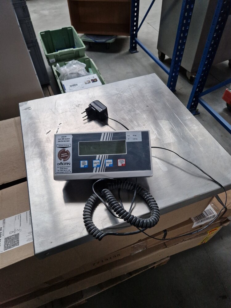 Kern Kern Plateauweegschaal EOB 60K20L 60 kg 550x550 mm, Gebruikt