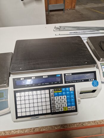 Cas Cas CJ5000J Rekenweegschaal 32×24,6 cm, Gebruikt