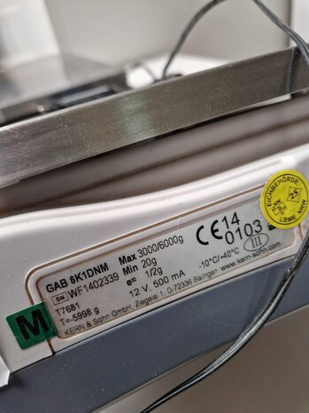 Kern Kern GAB 6K1DNM Tafelweegschaal, 29x23 cm, 2 g aflezing, 3–6 kg, geijkt tot 2027, gebruikt