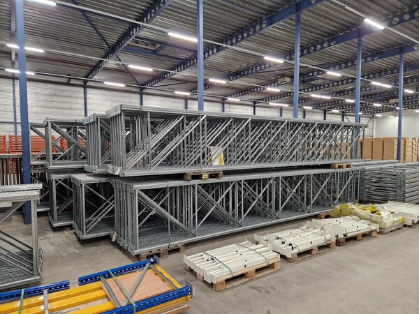 Meta Meta multipal palletstelling, gebruikt